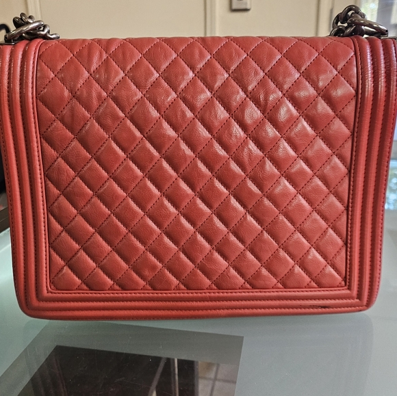 CHANEL XL Red Leather Boy Chain Link Shoulder Crossbody Bag Purse Diamond - Picture 5 of 16